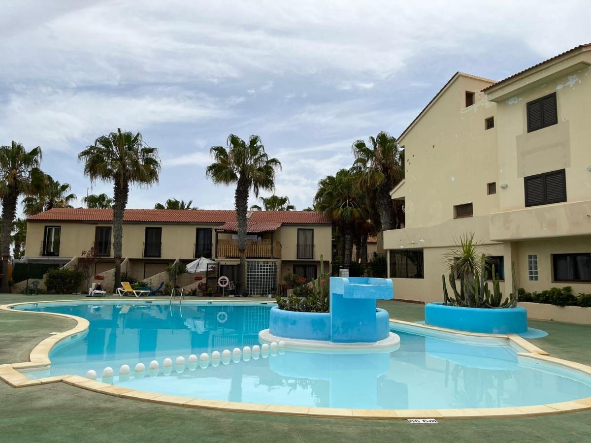 Surf & Chill Bungalow 69, Quiet Green Oasis With Community Swimmingpool Parque Holandes Exteriér fotografie